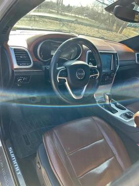 2018 Jeep Grand Cherokee Summit