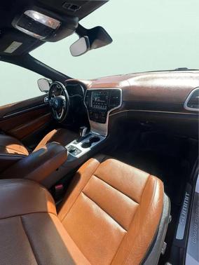 Bright White Clearcoat 2018 Jeep Grand Cherokee Summit