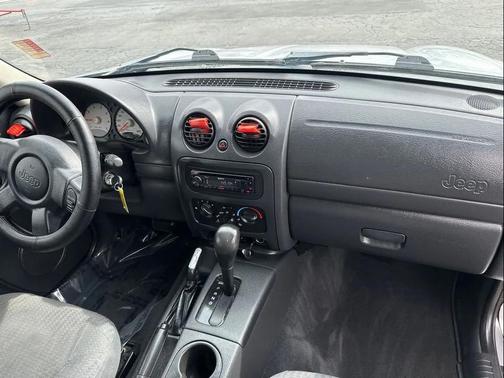 2003 Jeep Liberty Sport