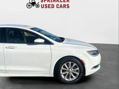 2015 Chrysler 200 C
