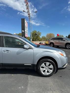 2012 Subaru Outback 2.5i Premium
