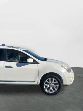 2011 Nissan Rogue SV