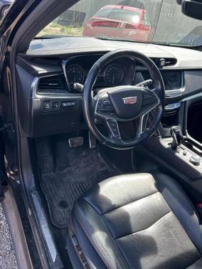 Stellar Black Metallic 2020 Cadillac XT5 Sport