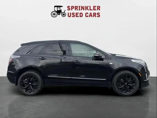 Stellar Black Metallic 2020 Cadillac XT5 Sport