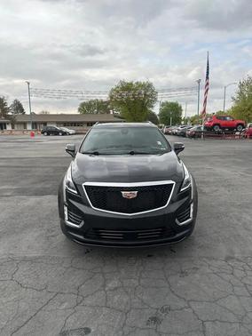 Stellar Black Metallic 2020 Cadillac XT5 Sport