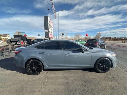 2021 Mazda Mazda6 Carbon Edition