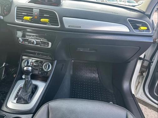 2015 Audi Q3 2.0T Premium Plus