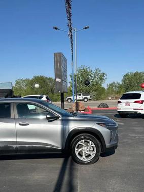 Sterling Gray Metallic 2024 Chevrolet Trax LS