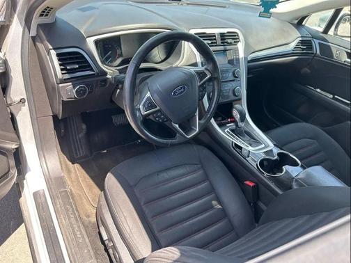 Ingot Silver 2016 Ford Fusion SE