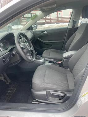 2014 Volkswagen Jetta Auto S