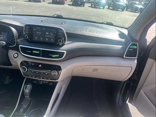 2020 Hyundai TUCSON Value