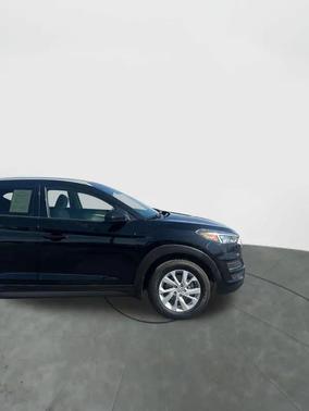 Black Noir Pearl 2020 Hyundai TUCSON Value