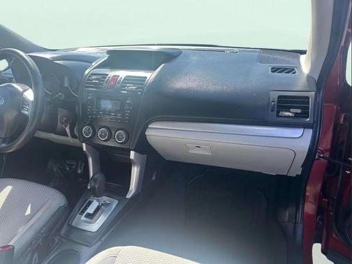 2014 Subaru Forester 2.5i