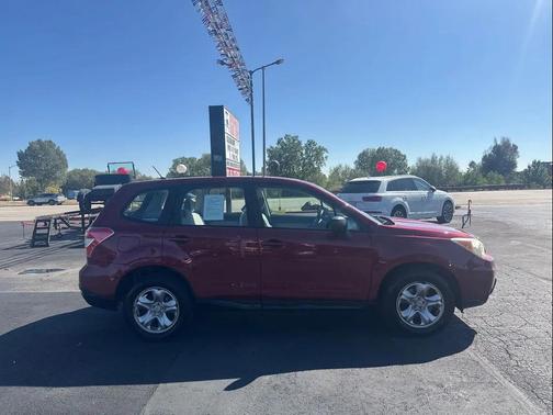 2014 Subaru Forester 2.5i