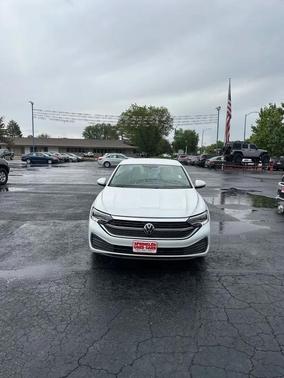 Pure White 2022 Volkswagen Jetta 1.5T S