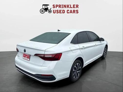 Pure White 2022 Volkswagen Jetta 1.5T S