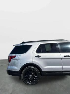 Ingot Silver Metallic 2019 Ford Explorer Sport