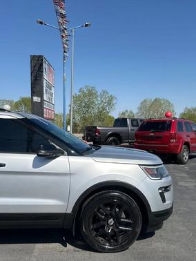Ingot Silver Metallic 2019 Ford Explorer Sport