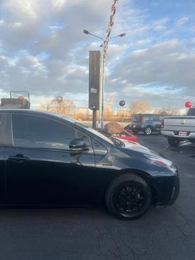 2016 Toyota Prius Three