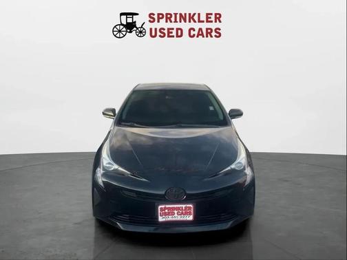 2016 Toyota Prius Three