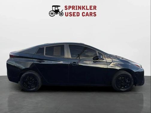 2016 Toyota Prius Three