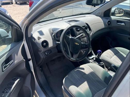 Silver Ice Metallic 2012 Chevrolet Sonic 1LT