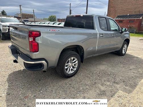 Sterling Gray Metallic 2026 Chevrolet Silverado 1500 LT