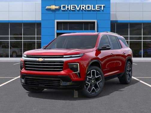 Radiant Red Tintcoat 2026 Chevrolet Traverse High Country