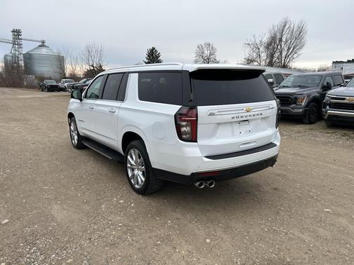 2024 Chevrolet Suburban 4WD High Country