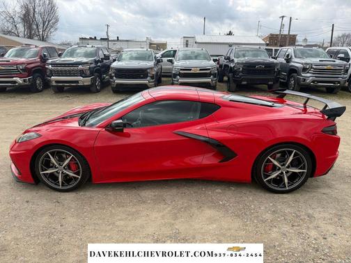 2020 Chevrolet Corvette Stingray w/3LT