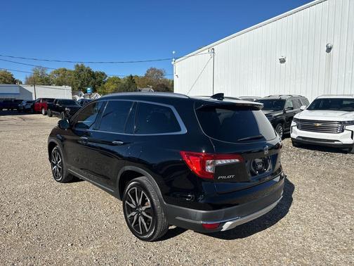 2021 Honda Pilot AWD Elite