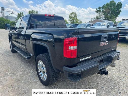 Onyx Black 2018 GMC Sierra 2500 Denali