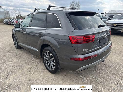 Gray Metallic 2019 Audi Q7 55 Premium Plus