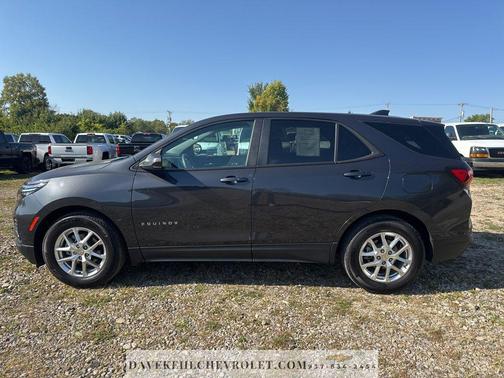 2022 Chevrolet Equinox LS