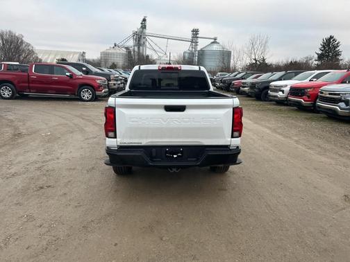 2025 Chevrolet Colorado WT