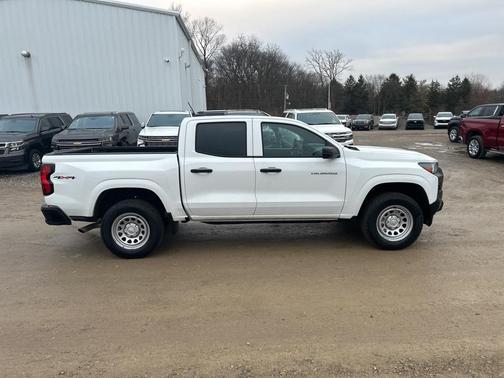 2025 Chevrolet Colorado WT