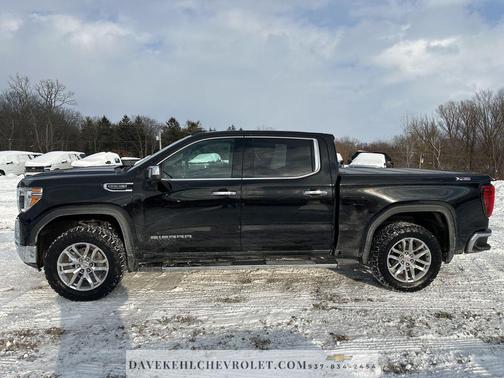 2021 GMC Sierra 1500 SLT