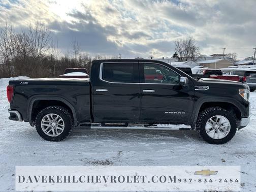 2021 GMC Sierra 1500 SLT