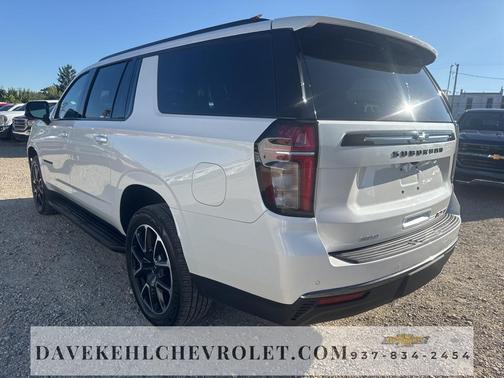 2022 Chevrolet Suburban RST
