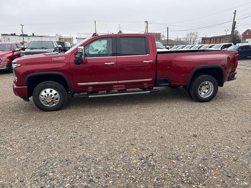 2025 Chevrolet Silverado 3500 High Country