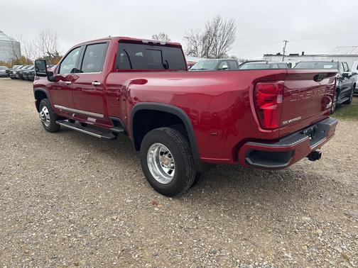 2025 Chevrolet Silverado 3500 High Country