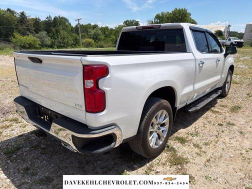 Iridescent Pearl Tricoat 2021 Chevrolet Silverado 1500 LTZ