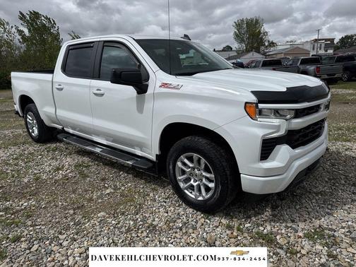 Summit White 2022 Chevrolet Silverado 1500 RST