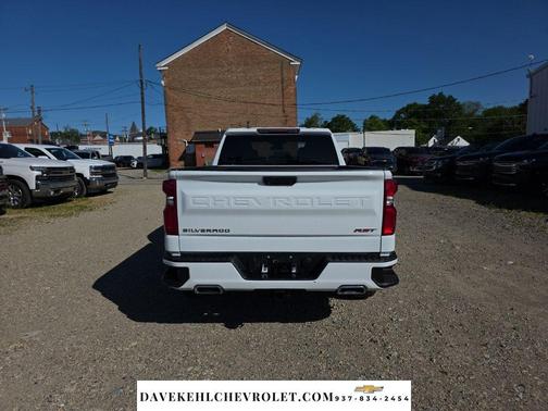Summit White 2022 Chevrolet Silverado 1500 RST