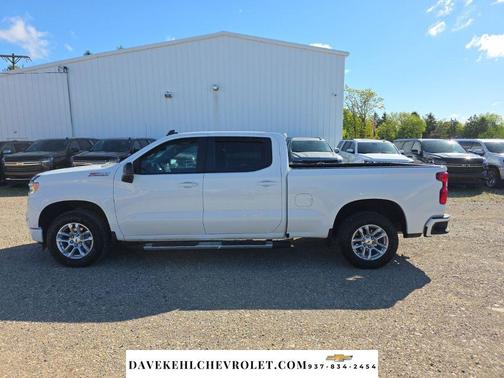 Summit White 2022 Chevrolet Silverado 1500 RST