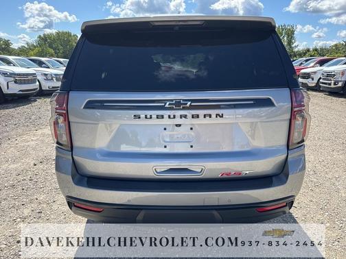2024 Chevrolet Suburban RST