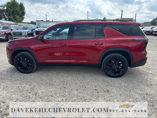 2024 Chevrolet Traverse LT