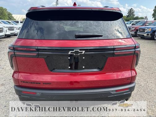 2024 Chevrolet Traverse LT
