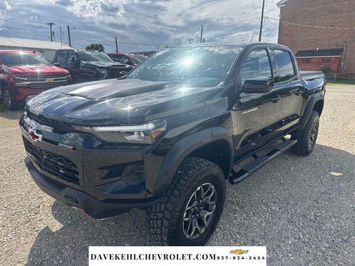 Black 2025 Chevrolet Colorado ZR2