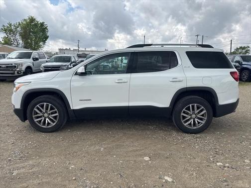 2018 GMC Acadia SLE-2